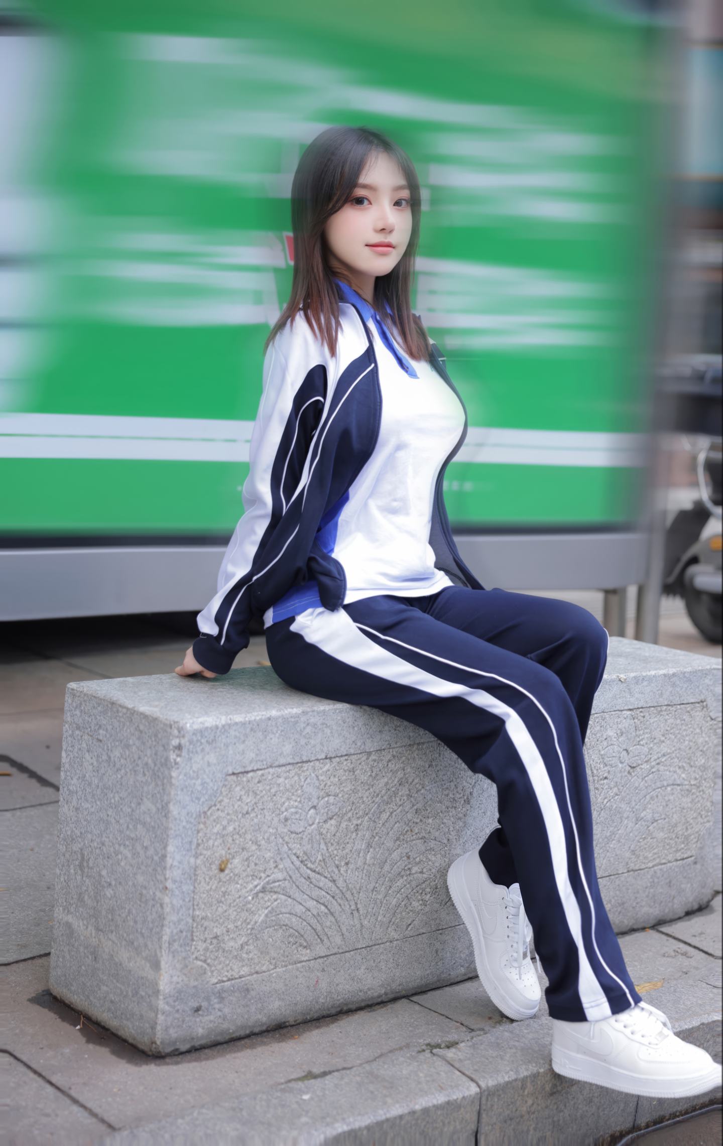 豆瓣酱 NO.005 内购无水印 NO.7994 公交车